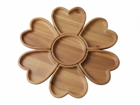 Acacia heart shaped compartments 